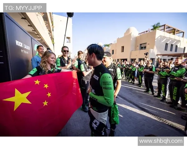 F1车手赛季表现解析及背后团队支持因素深度剖析 F1车手赛季表现解析及背后团队支持因素深度剖析