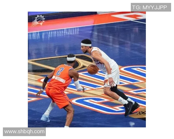 布克如何凭借战术理解与节奏掌控能力持续影响整场比赛走势 布克如何凭借战术理解与节奏掌控能力持续影响整场比赛走势